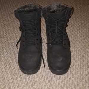 Lugz black boots